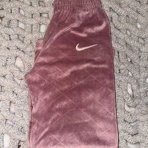 Nike Kids' Mauve Velvet Joggers Girls Size 6, 5-6YRS